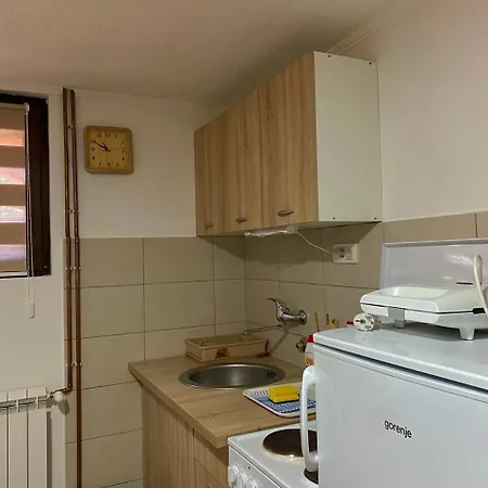 Kuca Za Odmor Andrea Nyaraló *