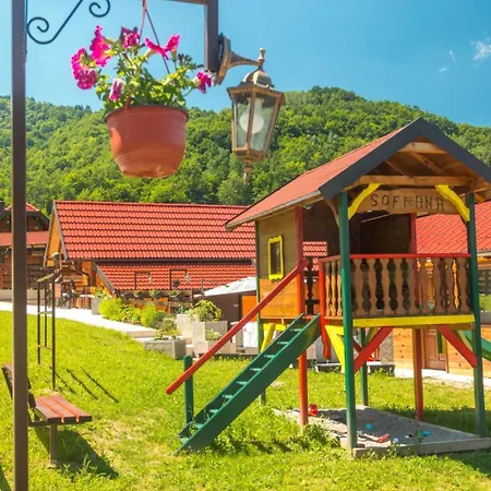 Kuca Za Odmor Andrea Nyaraló *