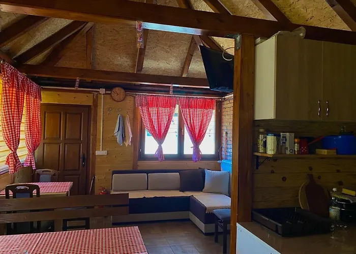 Kuca Za Odmor Andrea 度假居 *